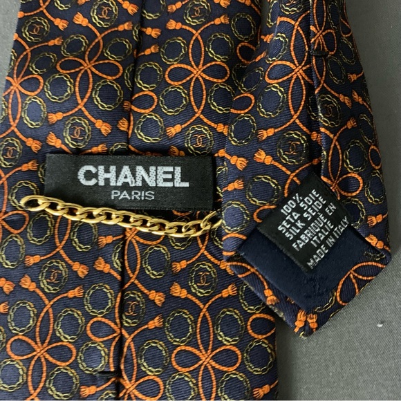 CHANEL tie - Picture 5 of 6